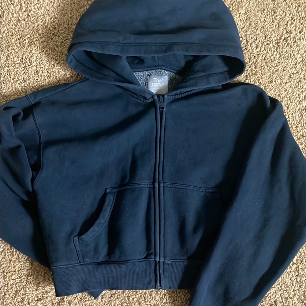 Aritzia cozy fleece boyfriend boxy zip hoodie